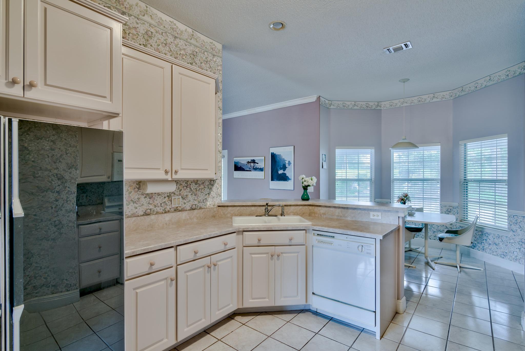 ROCKY BAYOU COUNTRY CLUB ESTATES 9 - Residential