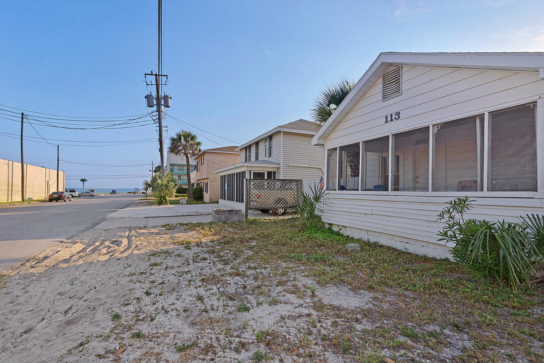 LAGUNA BEACH - Residential