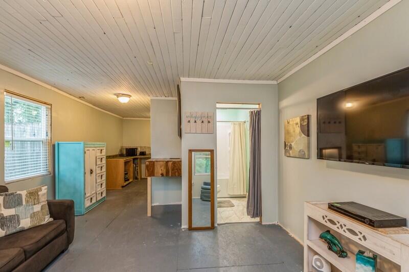 Crestview - Residential