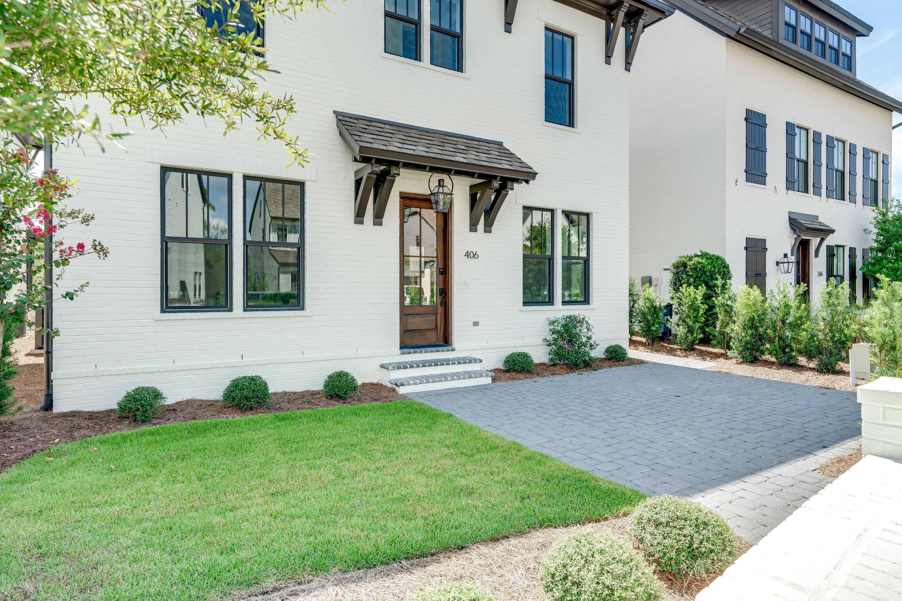 RIDGEWALK - Residential