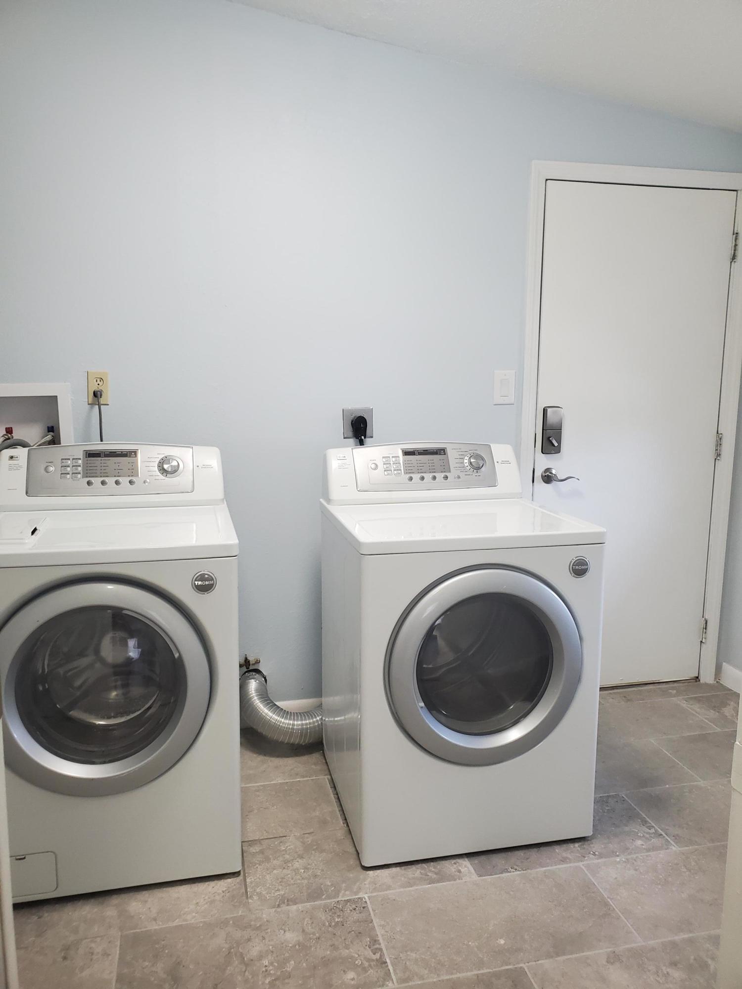 MIRAMAR ESTATES 4TH ADDN - Residential Lease