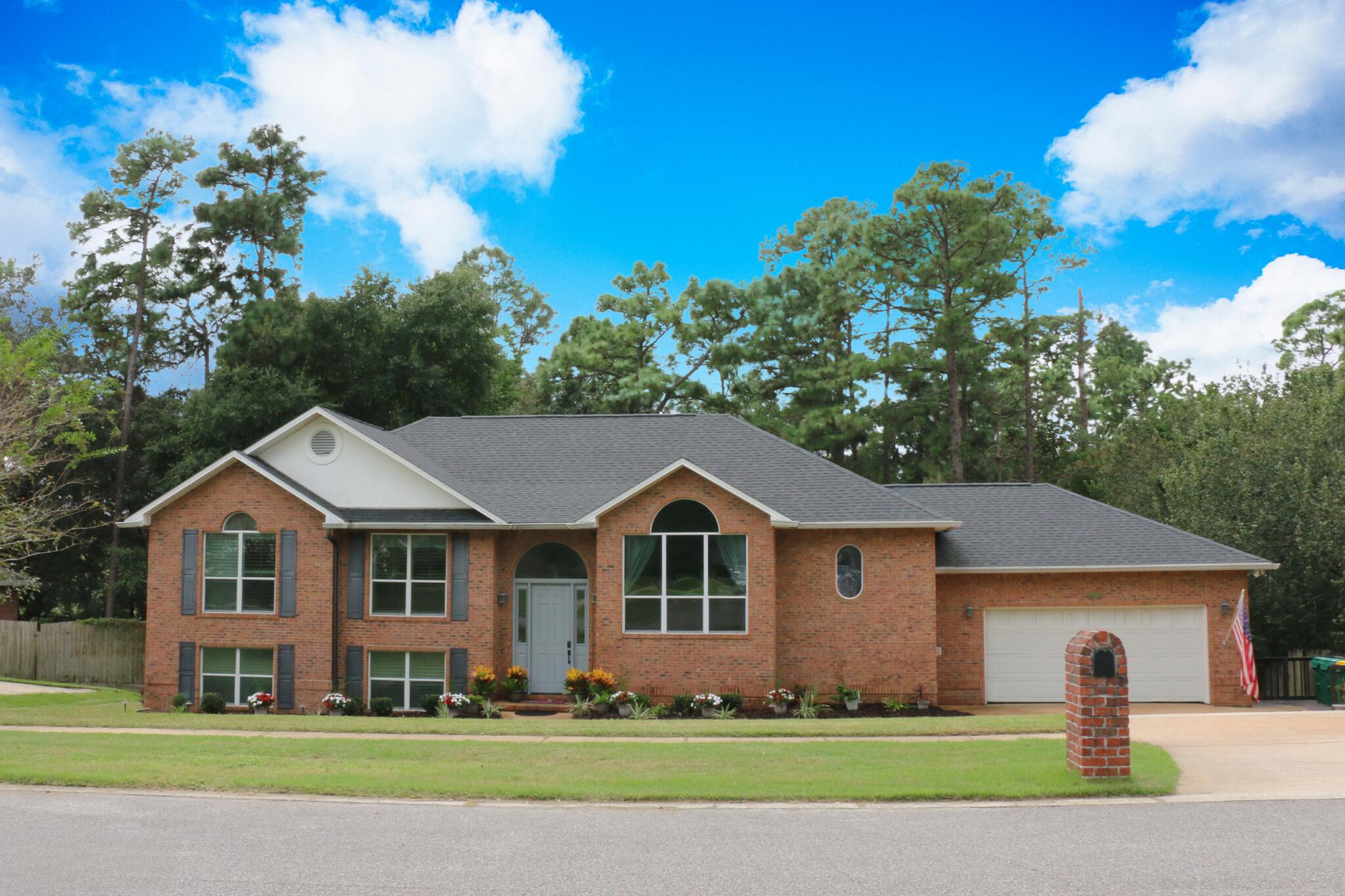 Rocky Bayou - Residential