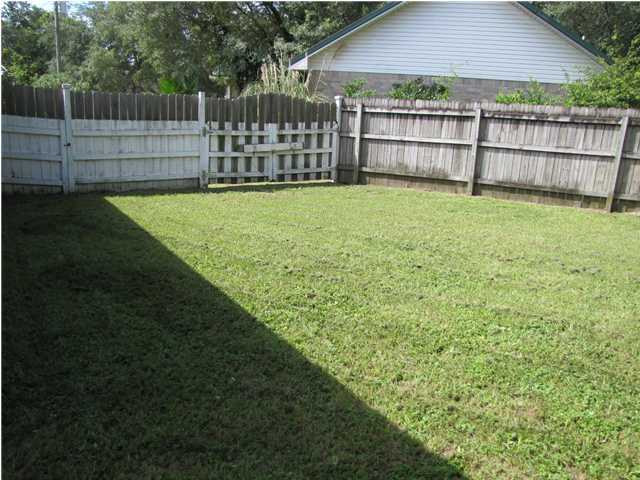 PINNACLE POINT - Residential Lease