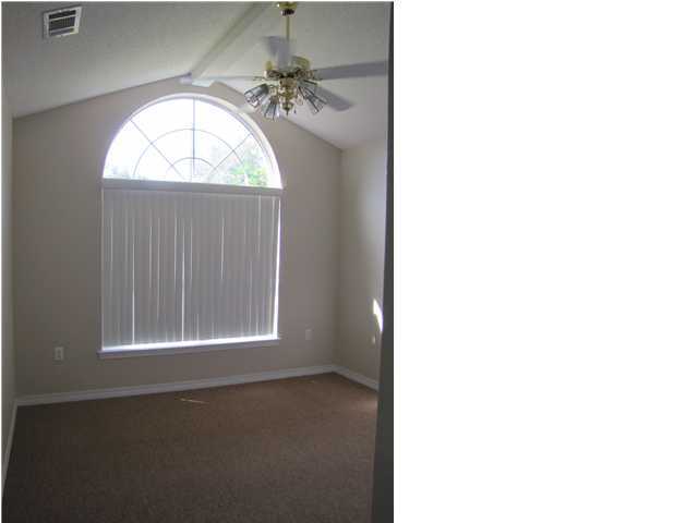 PINNACLE POINT - Residential Lease