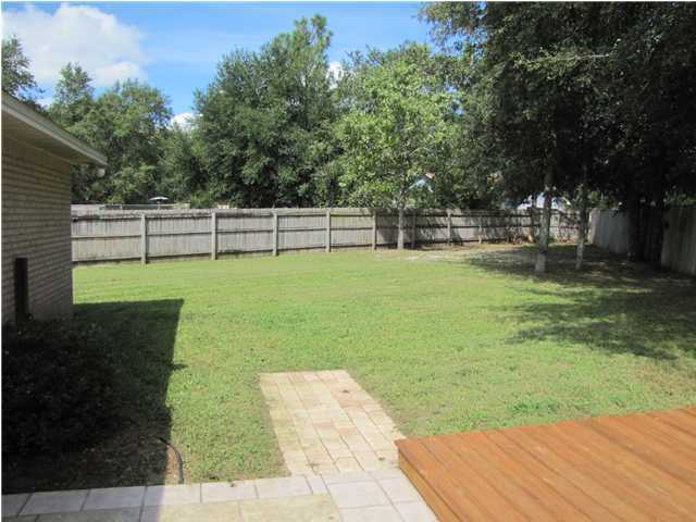 PINNACLE POINT - Residential Lease
