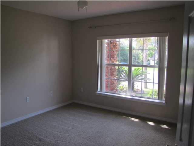 PINNACLE POINT - Residential Lease