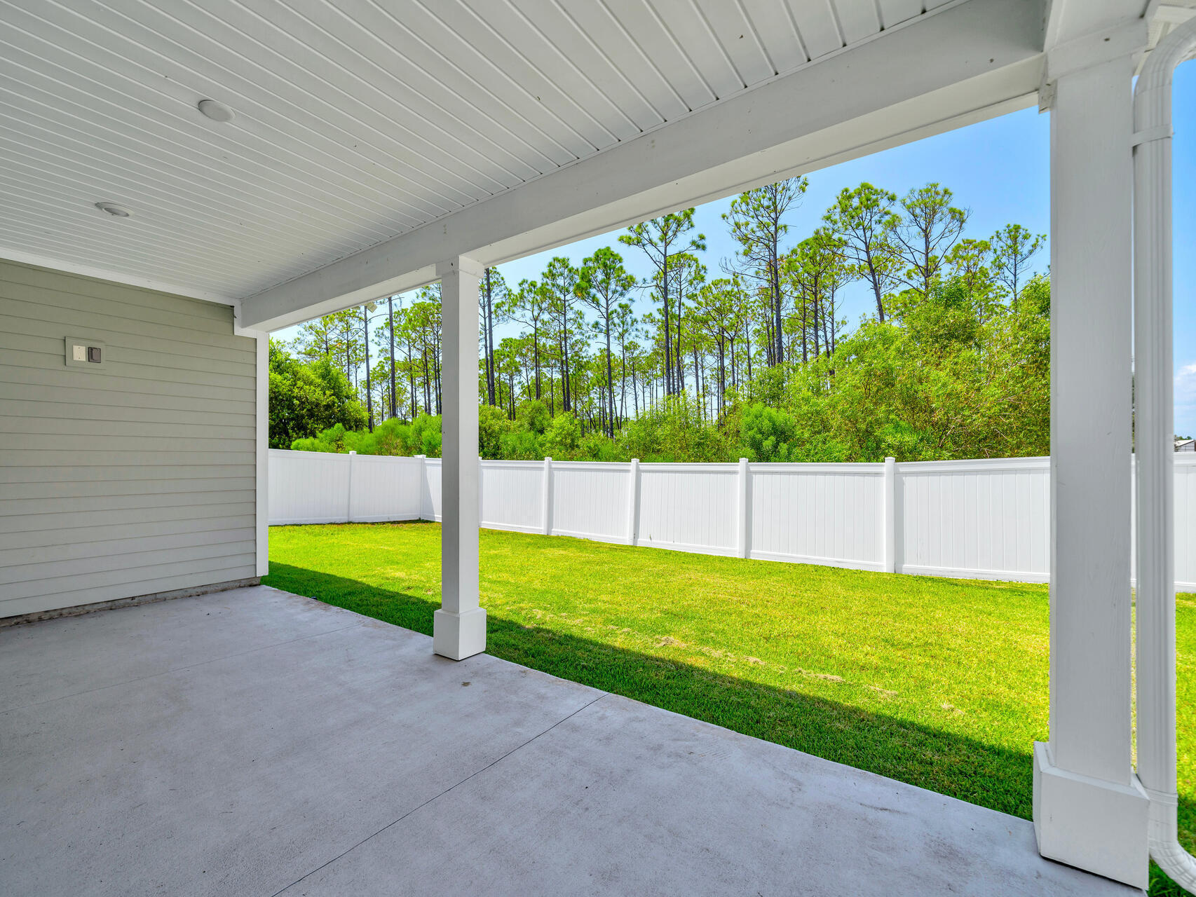 Breakfast Point - Residential