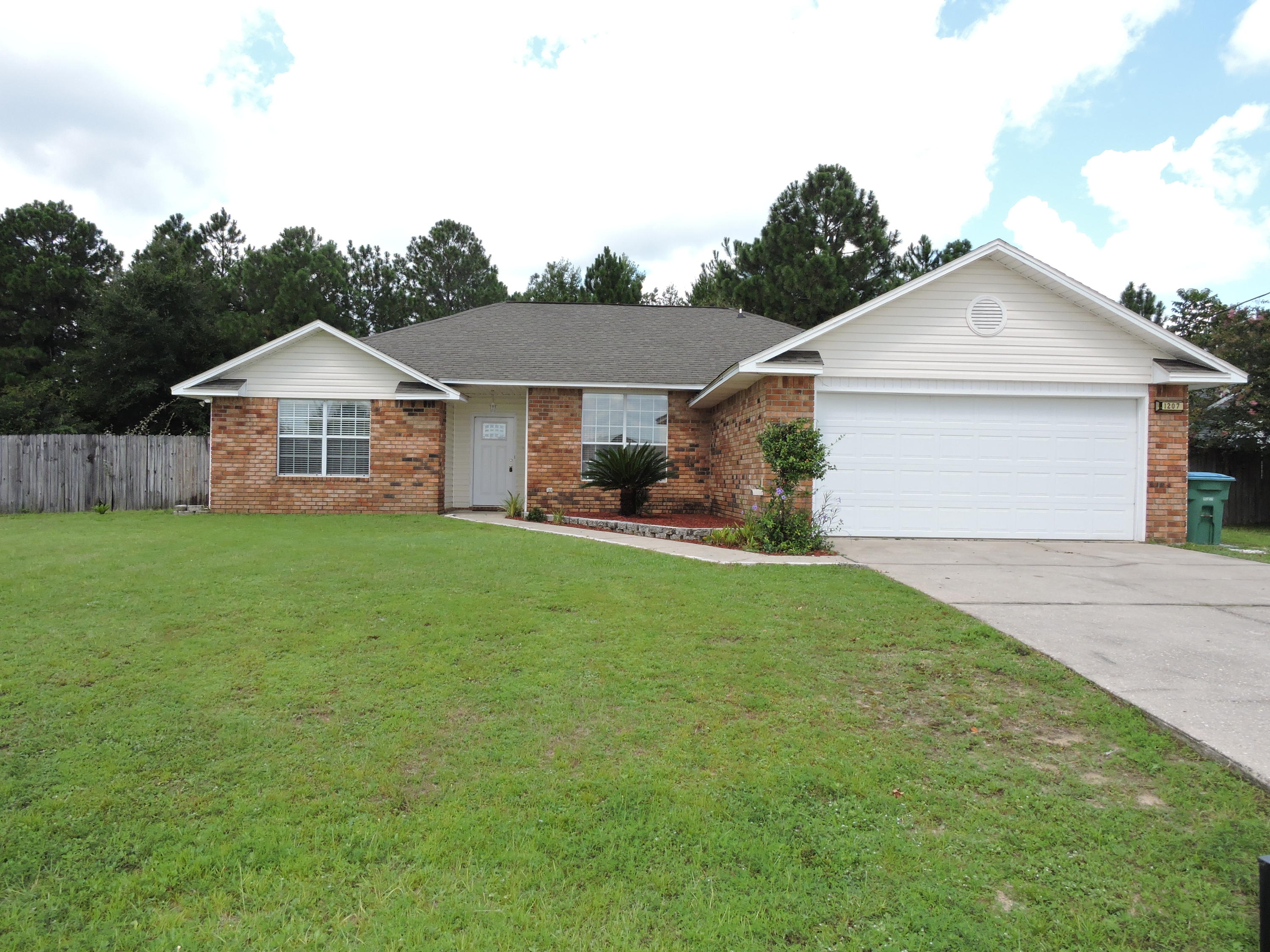 Available NOW! Located South of I-10 in the sought after subdivision of Countryview Estates.  The freshly painted 3 bedroom/2bath home features and open concept family/dining area, split bedroom design, cathedral ceilings in the main living area.  The kitchen has ample counter and cabinet space with a center island making meal prep easier.  The backyard has privacy fencing and the home also backs up to Northview park with a baseball field and new disc golf course.  Schedule your showing today!