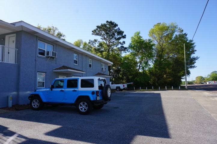 Available 04/20/2022. Upstairs unit with easy commute to bases, beaches and shopping. Apartment with 2 bedrooms and 1 bath. Updated recently in the with newer amenities. Parking lot for parking. Minutes from the base gate. Quarterly pest control service. No smoking. No vaping. No pets allowed.