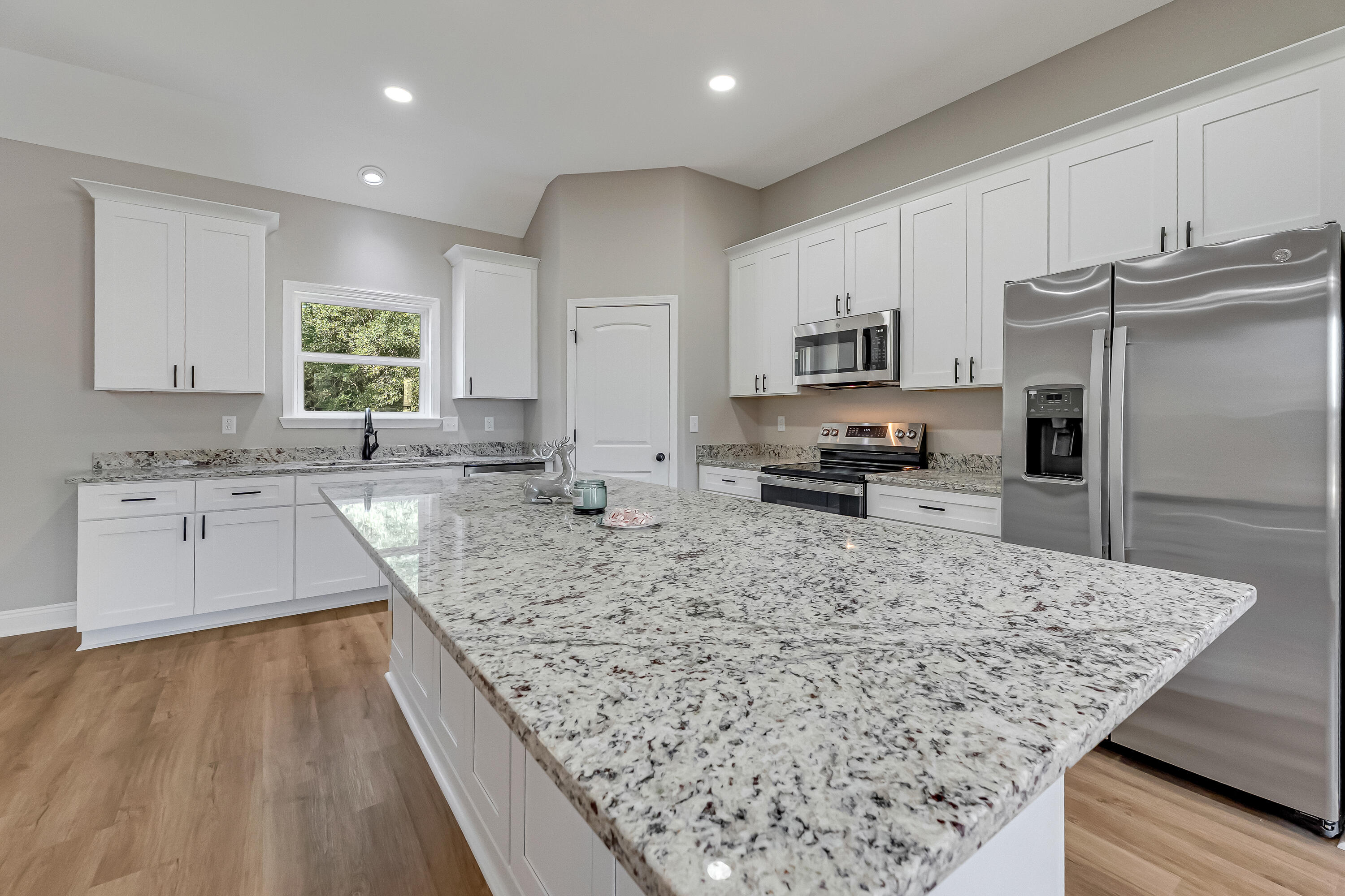 PARKER HEIGHTS - Residential