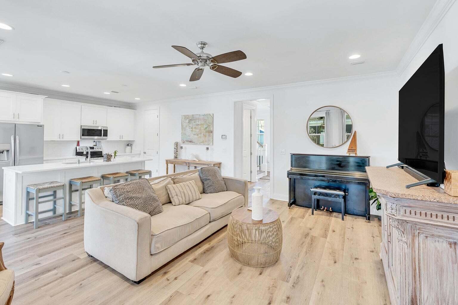 WATERSOUND ORIGINS - Residential Lease