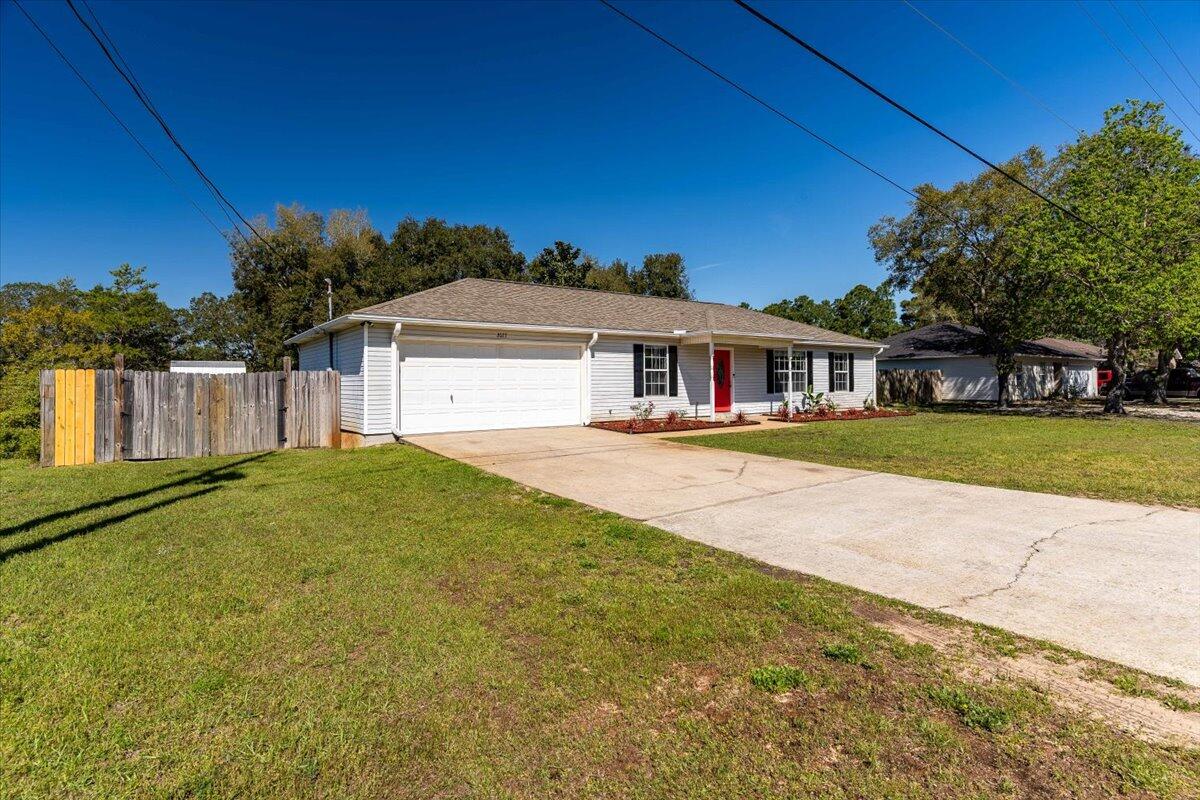VIZCAYA 1ST ADDTION LOT 4 BLK6 AS DES IN OR 3968 PG 2011 - Residential Lease