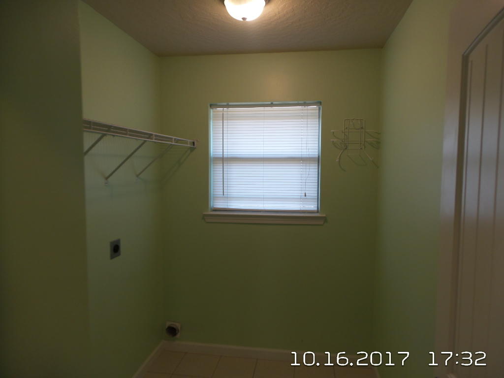 LEE FARMS PH III - Residential Lease