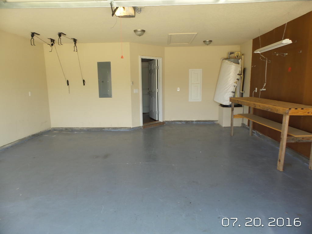 LEE FARMS PH III - Residential Lease
