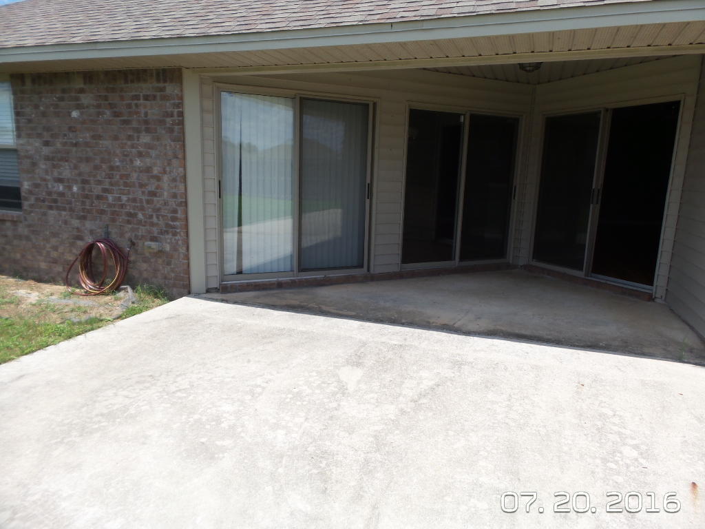 LEE FARMS PH III - Residential Lease
