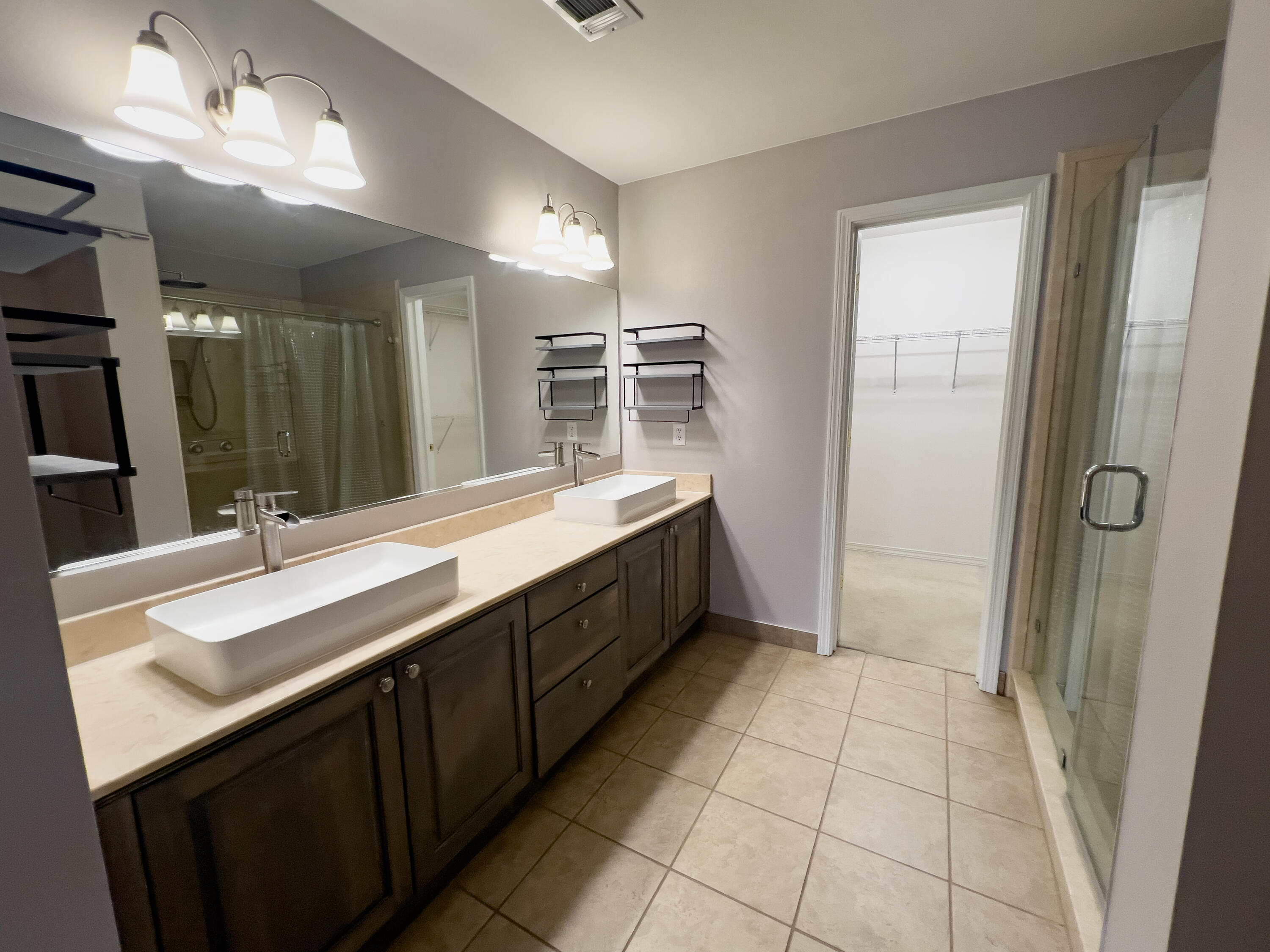 NORTHVIEW ESTATES 3RD ADDN - Residential Lease
