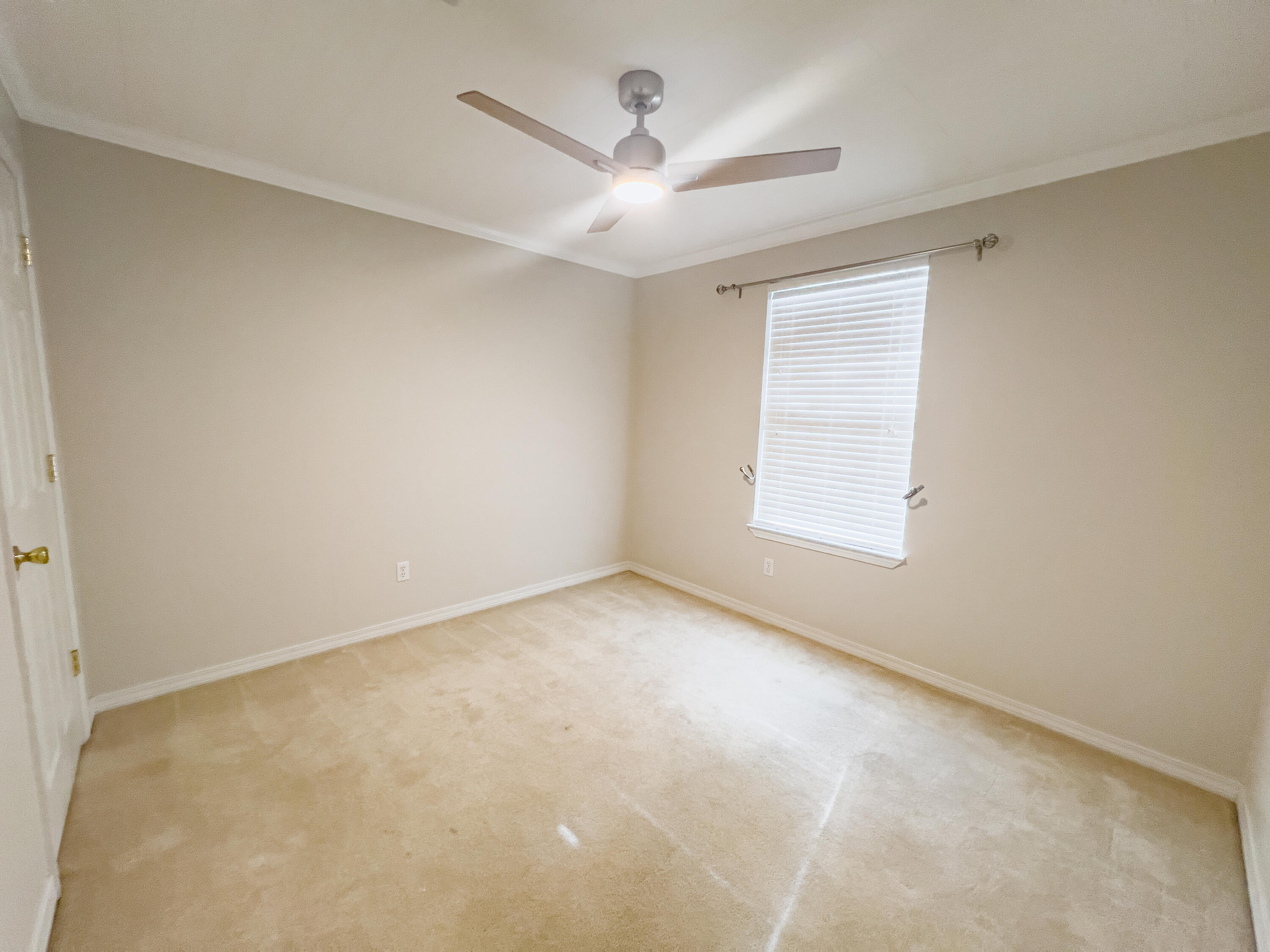 NORTHVIEW ESTATES 3RD ADDN - Residential Lease