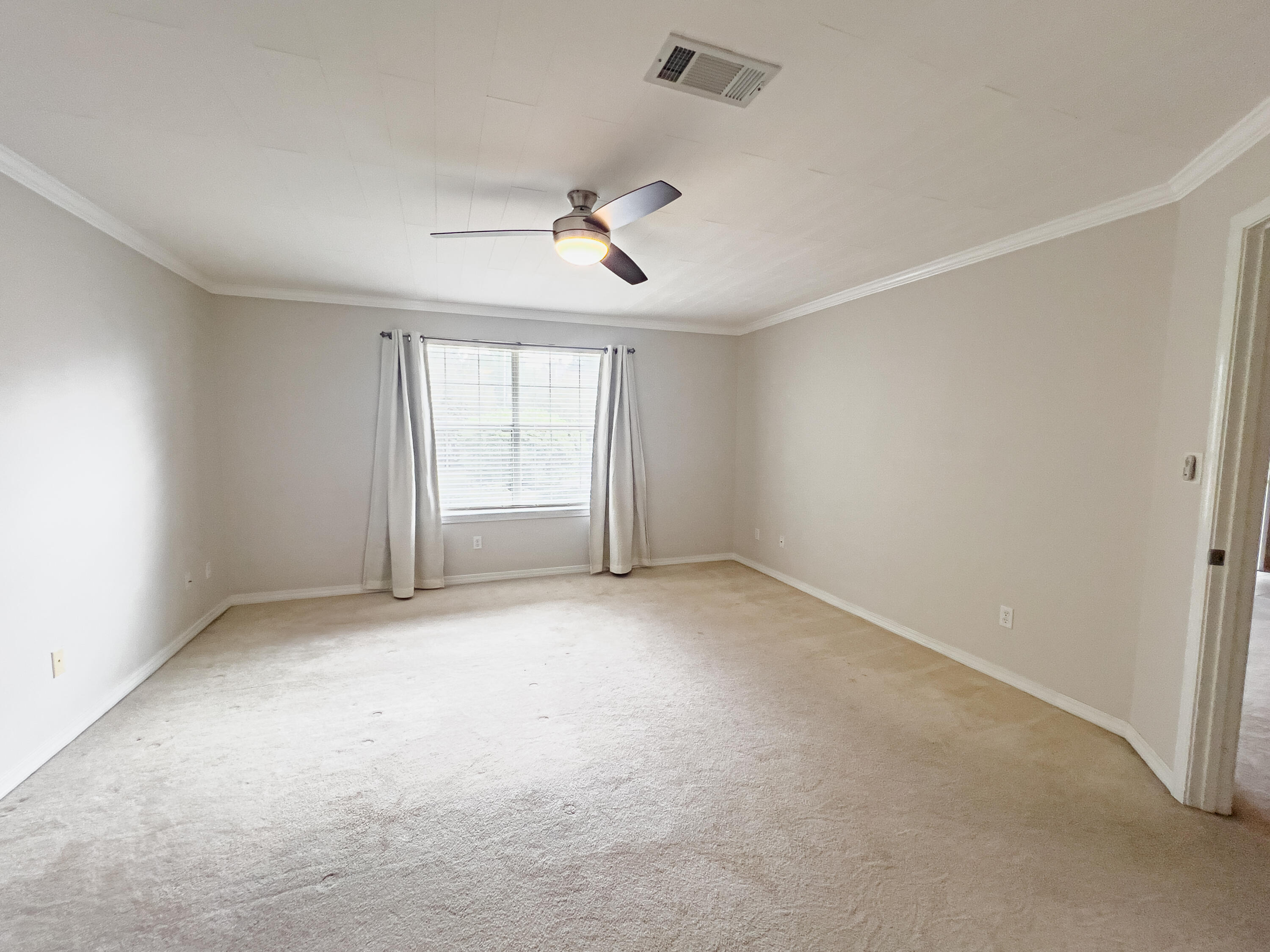 NORTHVIEW ESTATES 3RD ADDN - Residential Lease