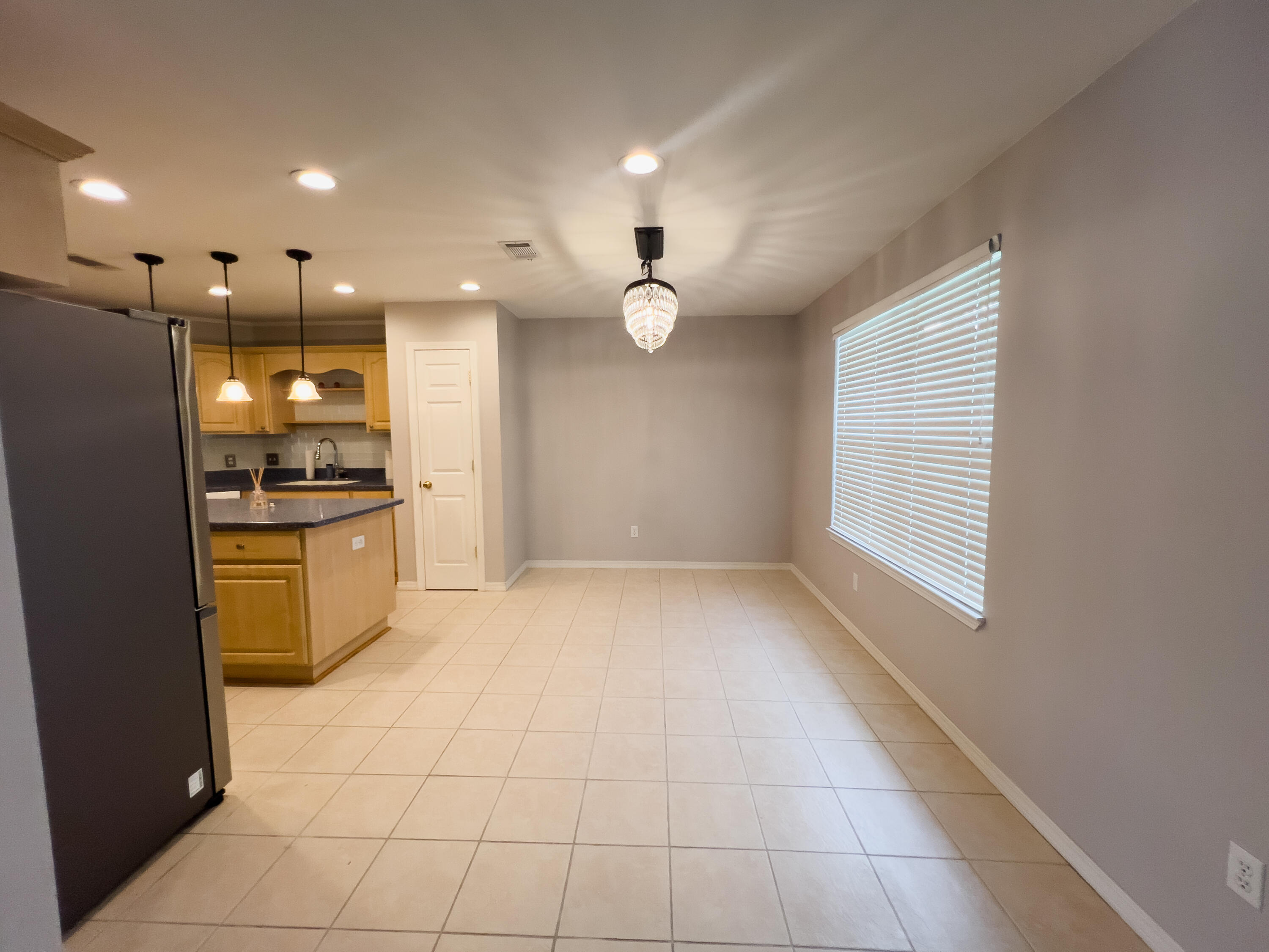 NORTHVIEW ESTATES 3RD ADDN - Residential Lease