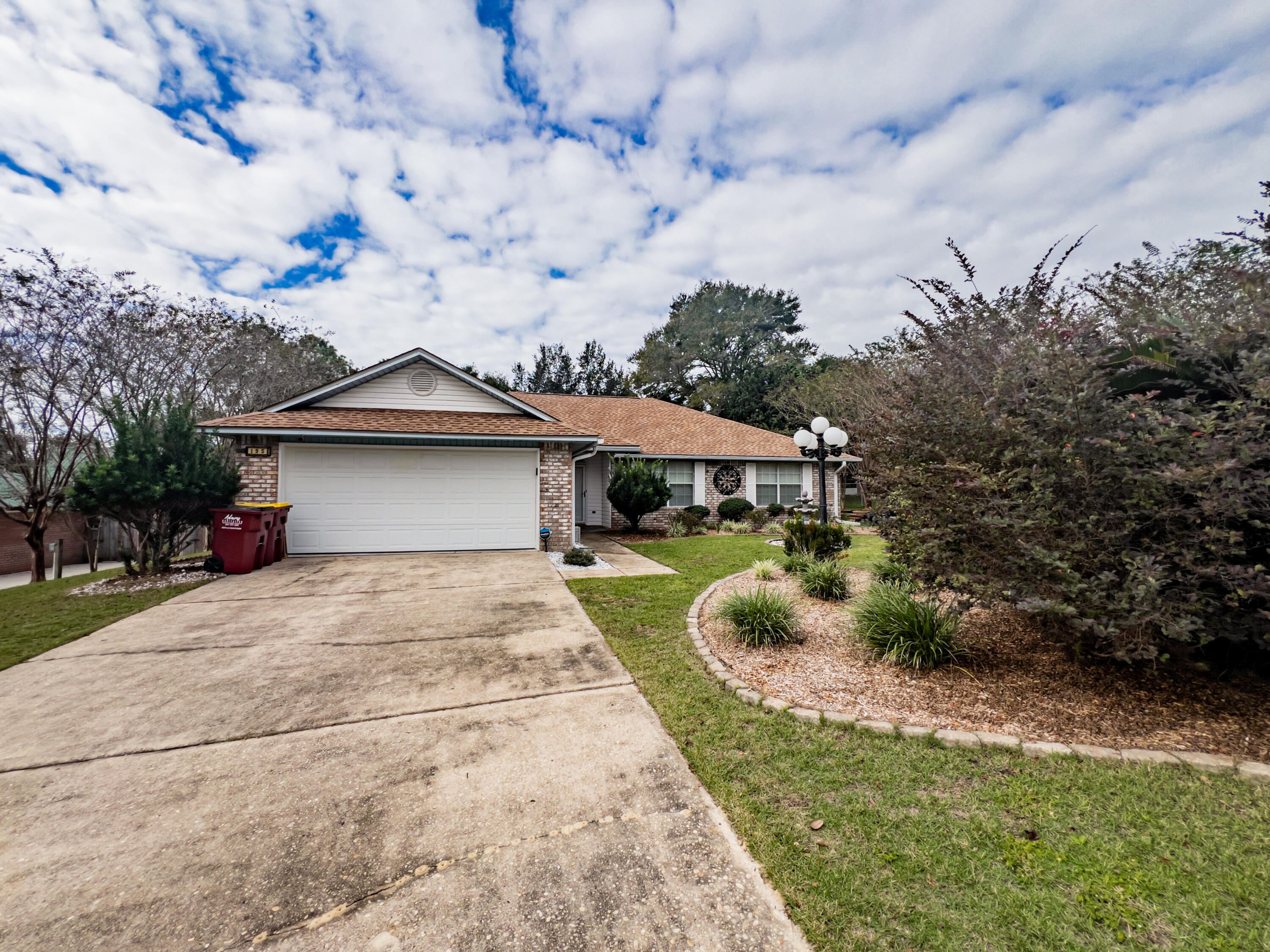 NORTHVIEW ESTATES 3RD ADDN - Residential Lease