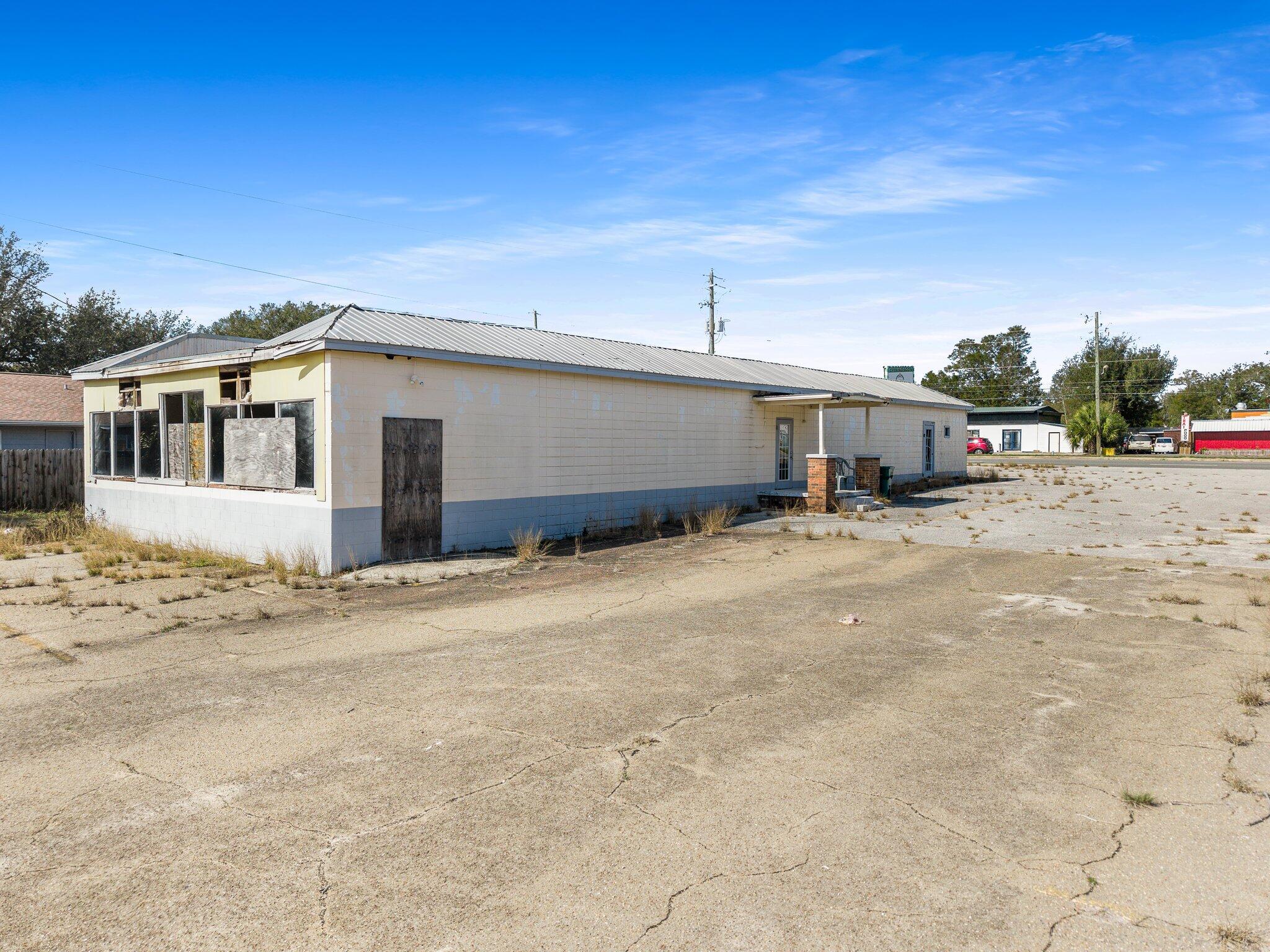 Commercial Hwy Frontage - Land