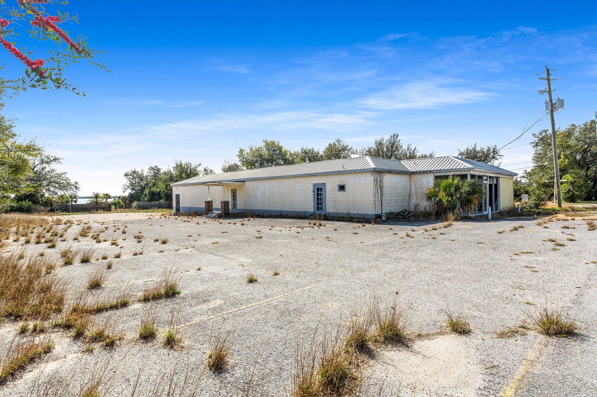 Commercial Hwy Frontage - Land