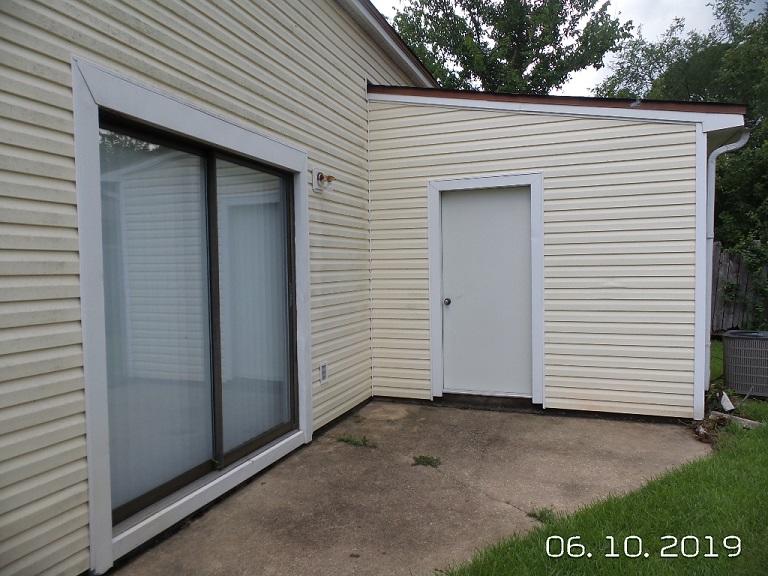 PINE MEADOWS 1ST ADDN - Residential Lease