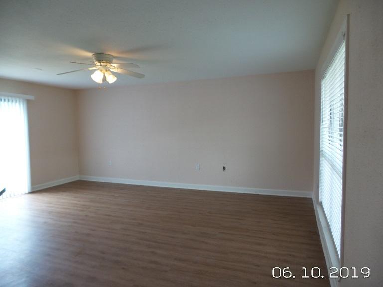 PINE MEADOWS 1ST ADDN - Residential Lease
