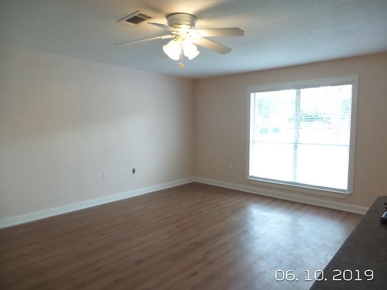 PINE MEADOWS 1ST ADDN - Residential Lease