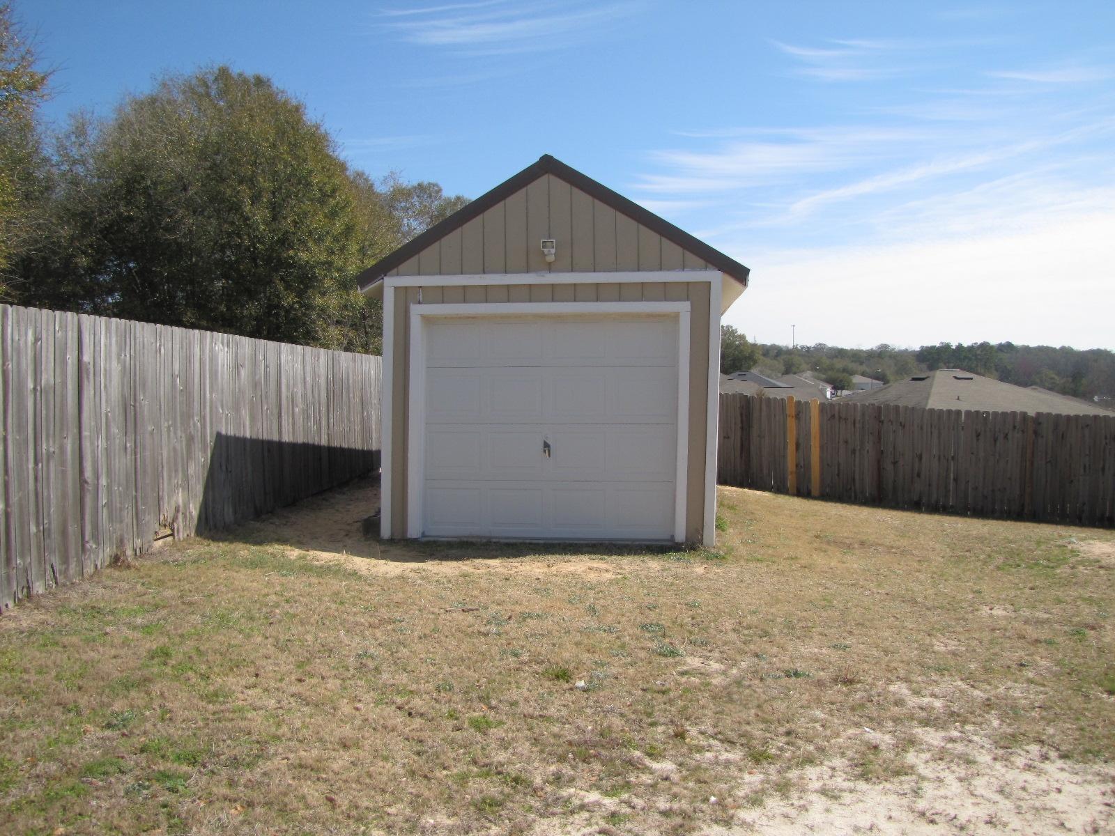 Ridgecrest Estates - Residential Lease