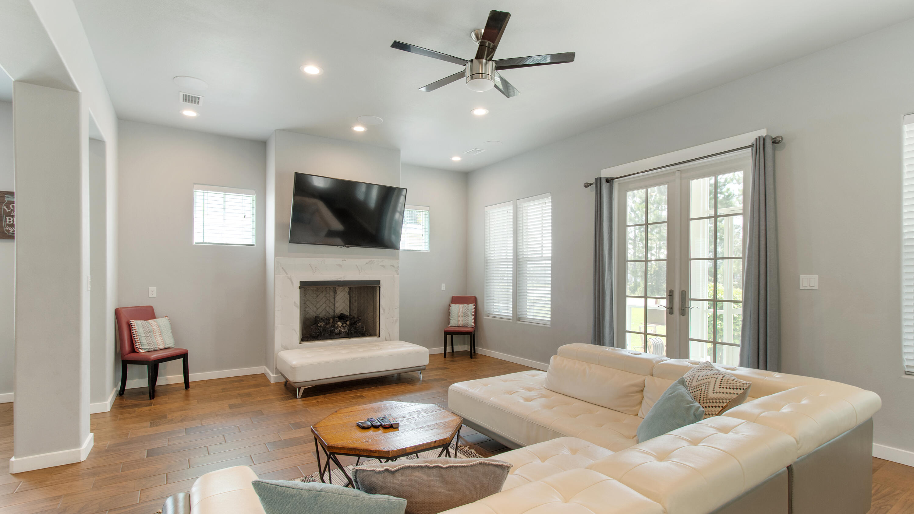 CYPRESS BREEZE PLANTATION - Residential