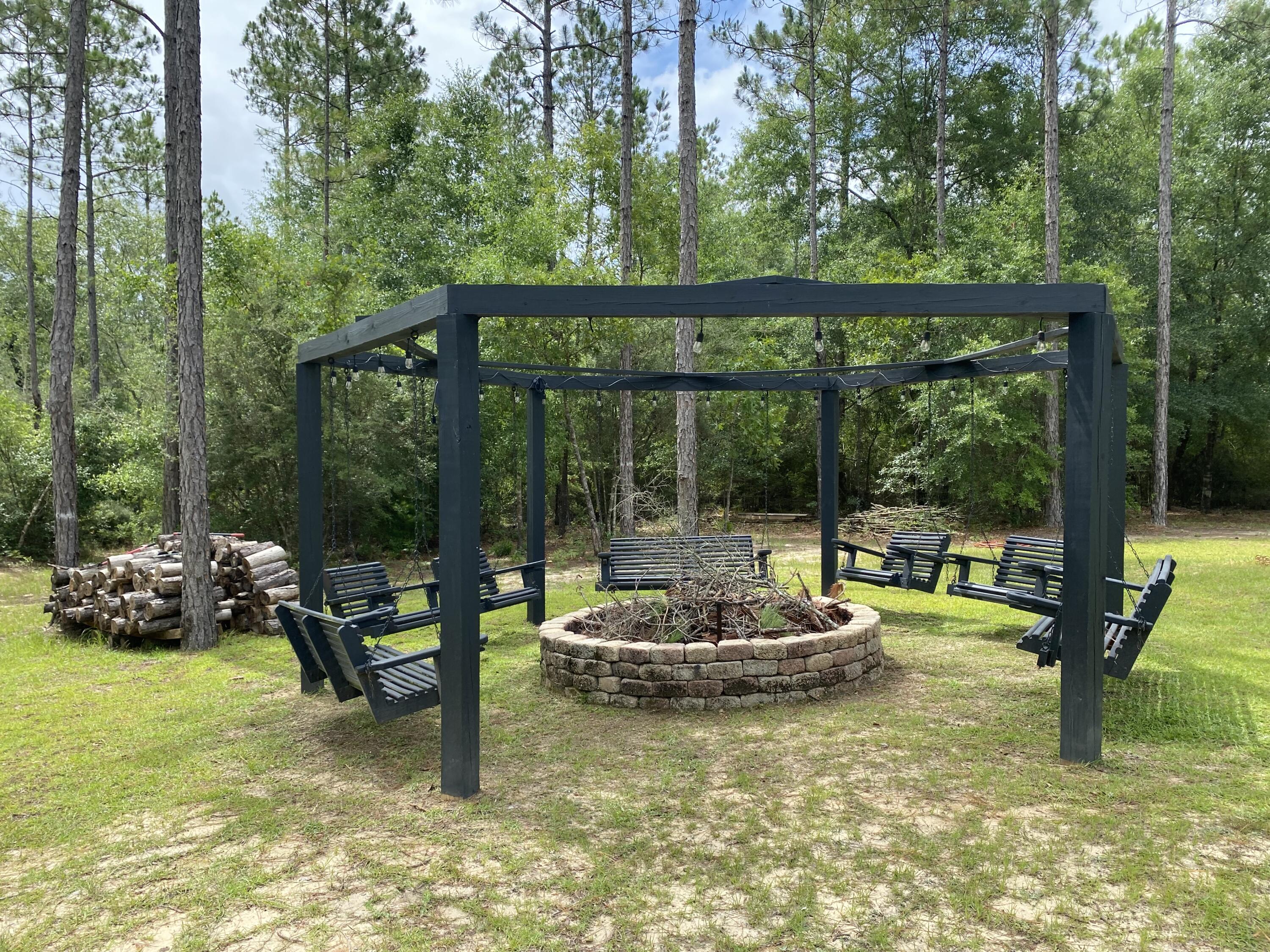 WALTON PLANTATION - Residential