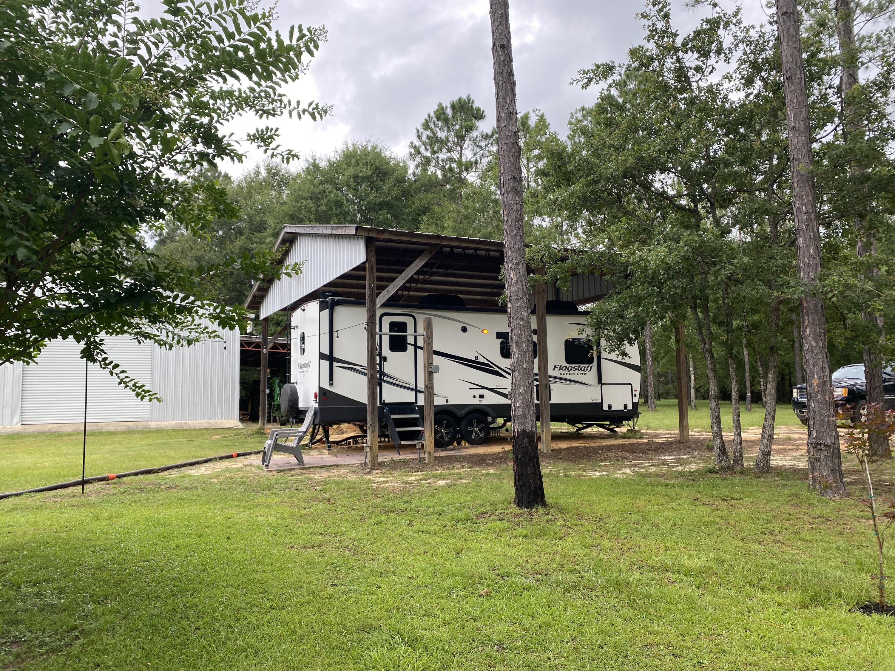 WALTON PLANTATION - Residential