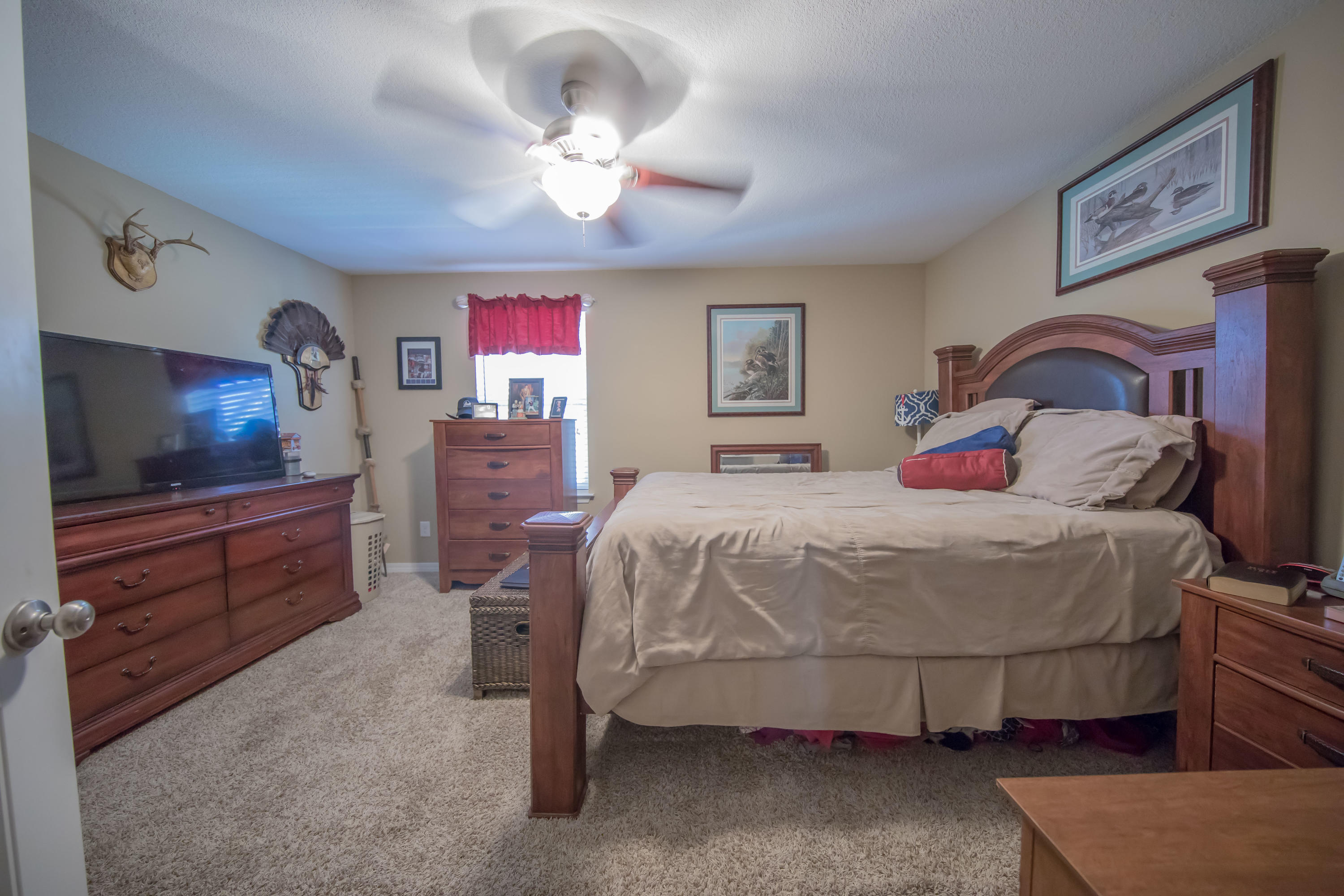 SOUNDSIDE MOORINGS - Residential