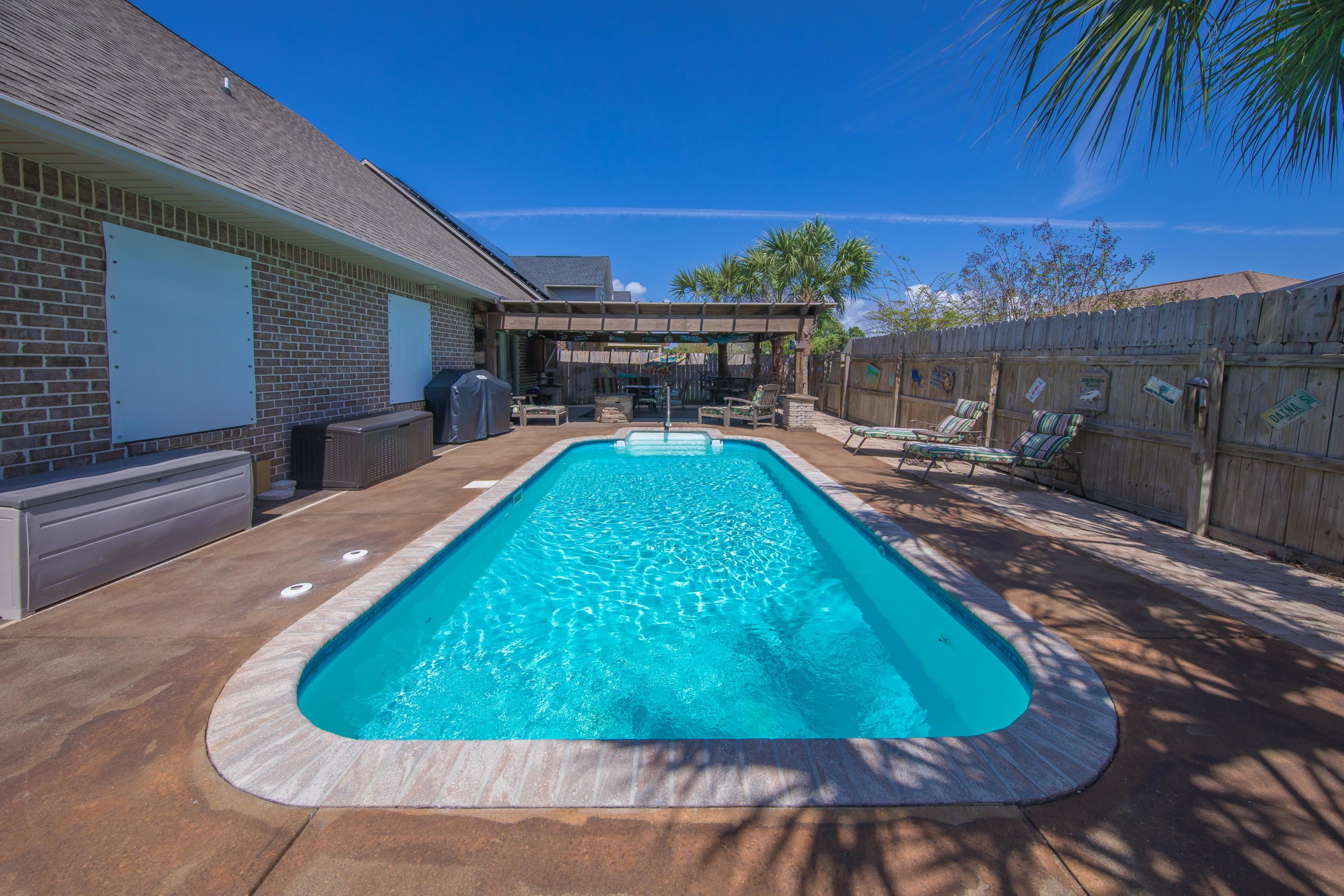 SOUNDSIDE MOORINGS - Residential