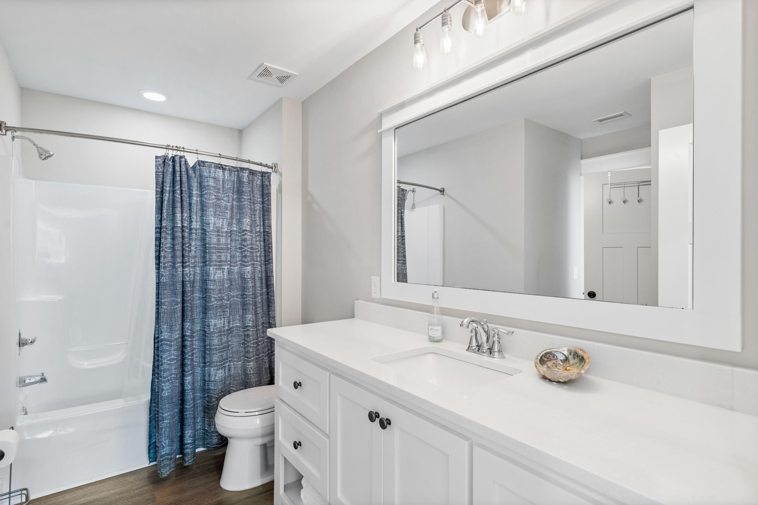 EDEN ESTATES S/D - Residential