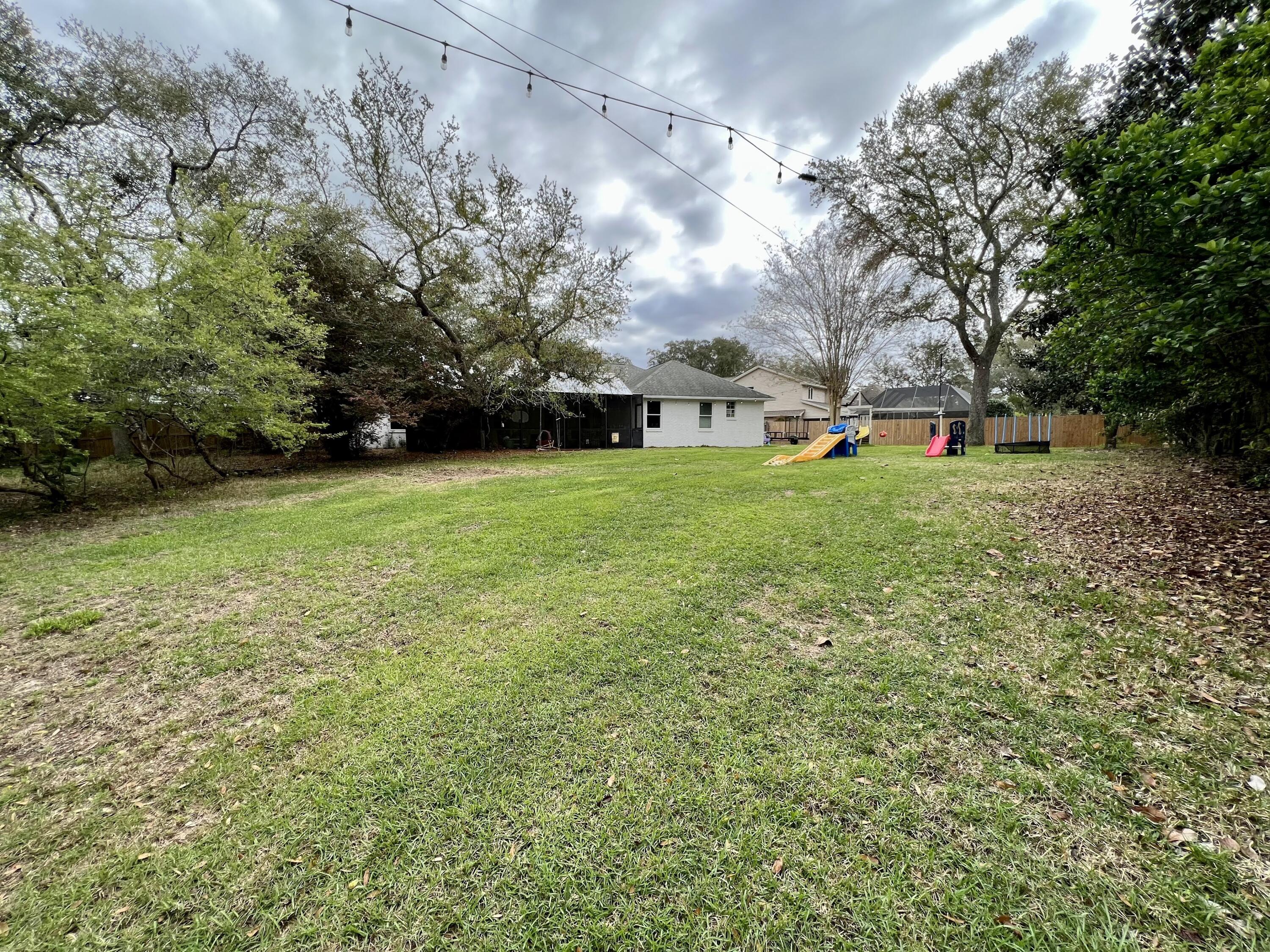 PARKWOOD ESTATES PH 1 BLUEWATER BAY - Residential Lease