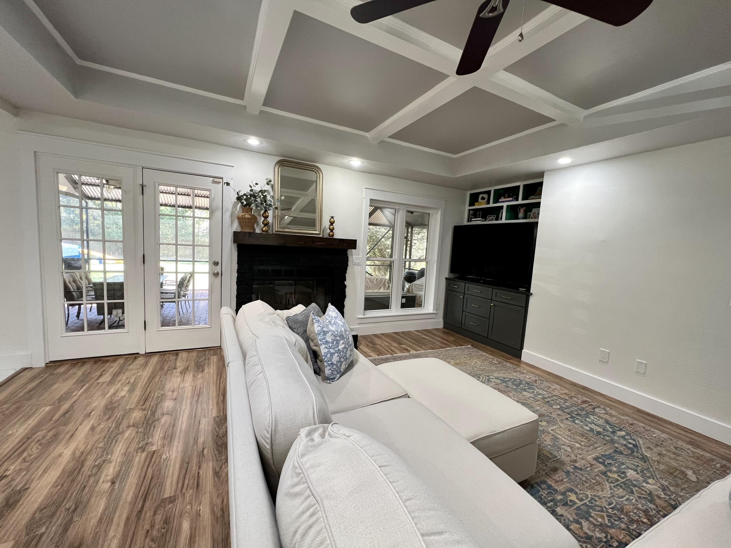 PARKWOOD ESTATES PH 1 BLUEWATER BAY - Residential Lease