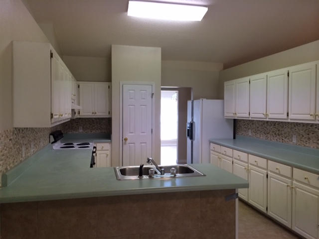 STEEPLECHASE PH 2 - Residential Lease