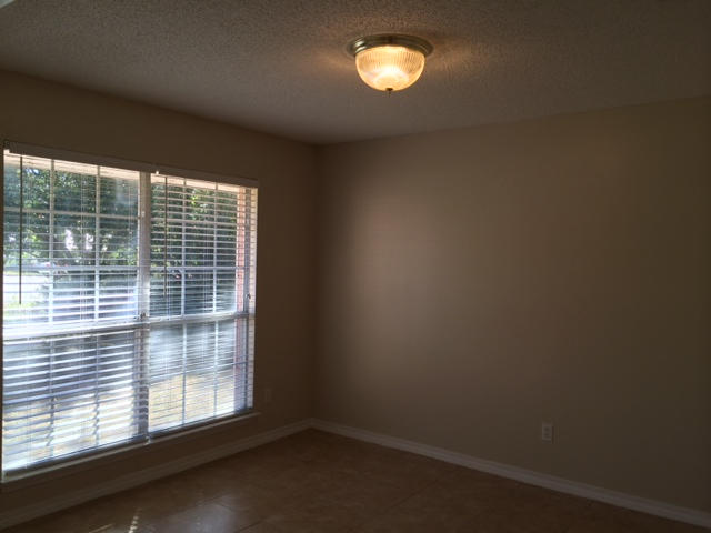 STEEPLECHASE PH 2 - Residential Lease