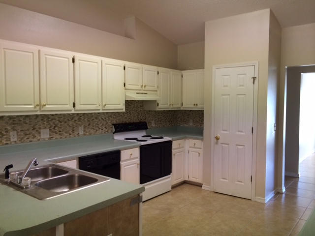 STEEPLECHASE PH 2 - Residential Lease