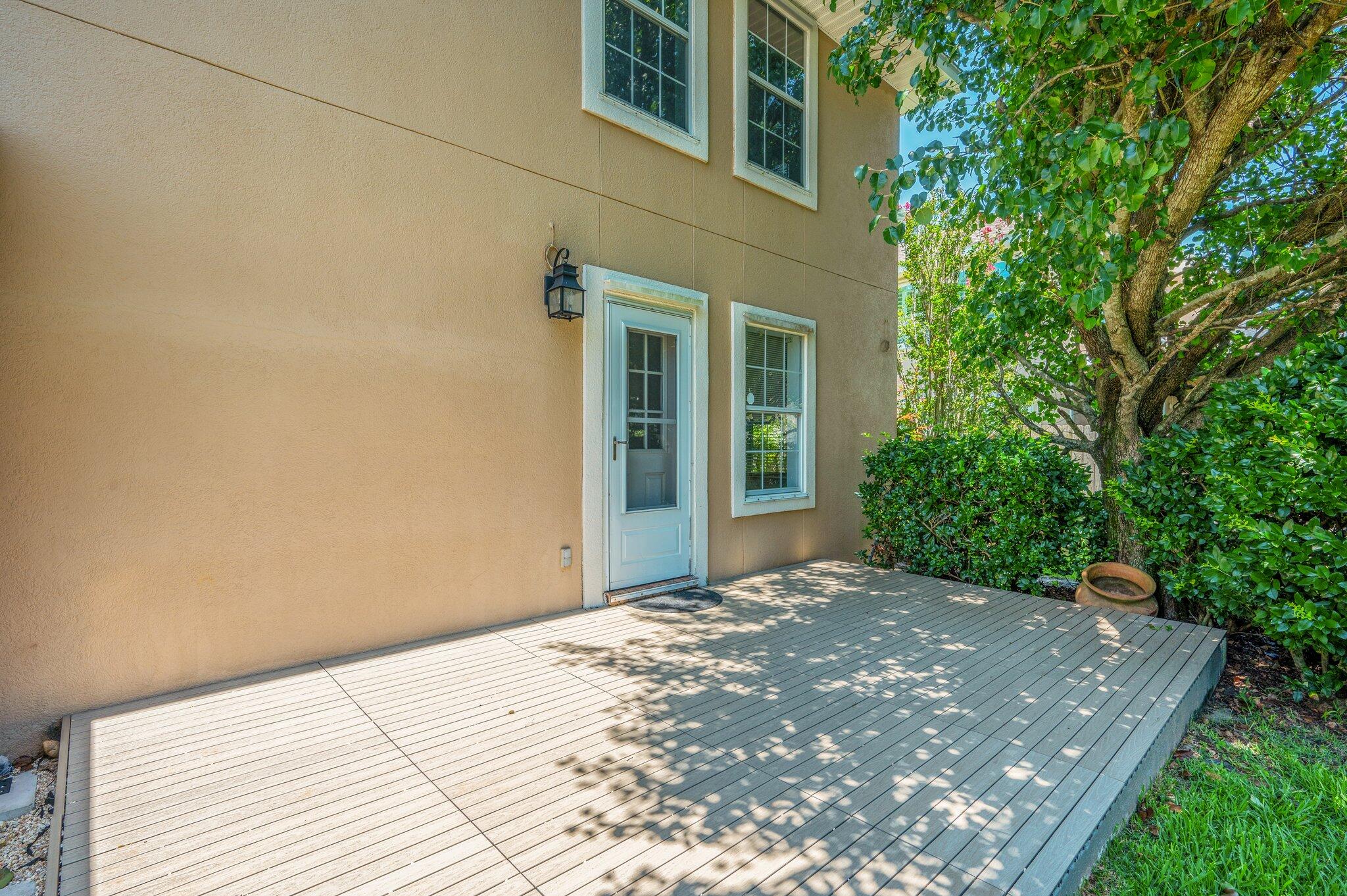 EMERALD LAKES PH 1 - Residential Lease