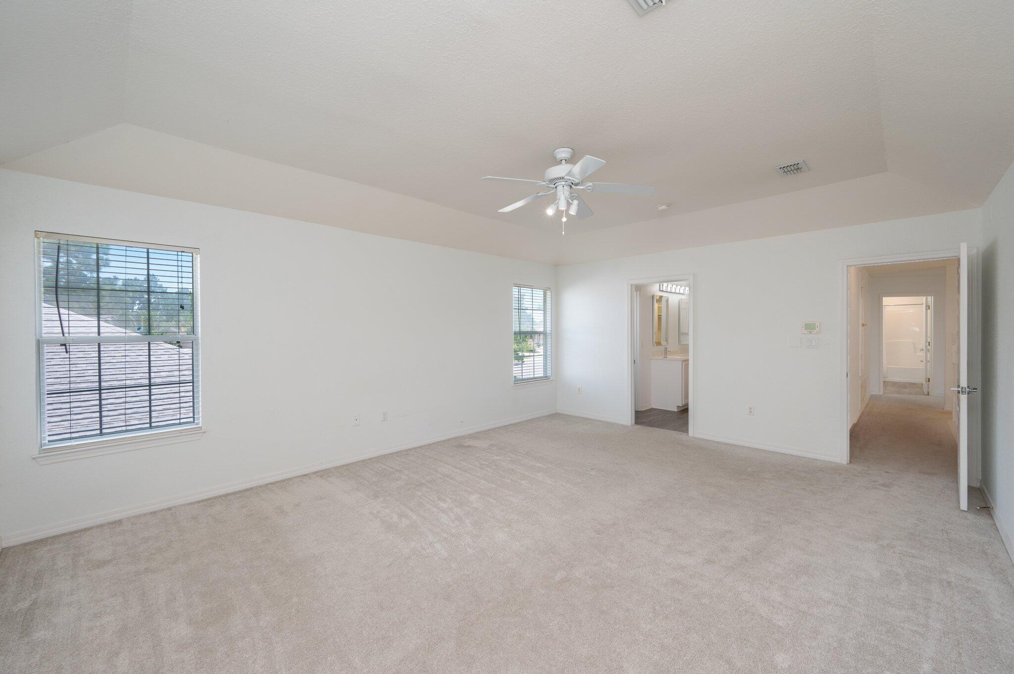 EMERALD LAKES PH 1 - Residential Lease
