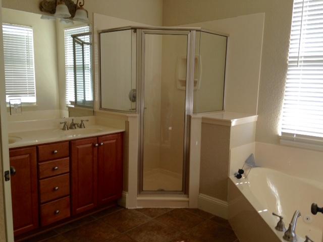 CALUSA BAY S/D - Residential Lease