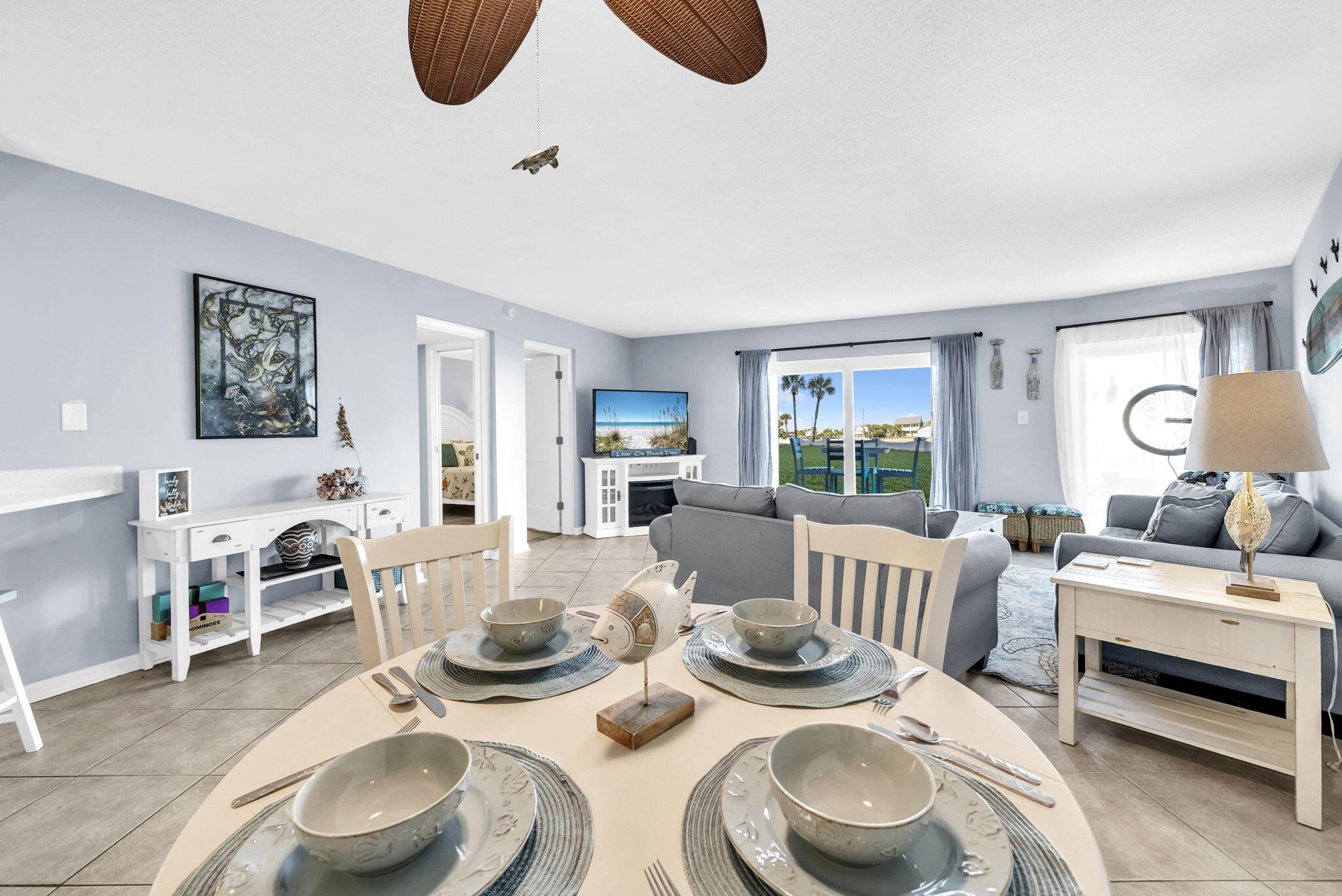 EL MATADOR CONDO - Residential