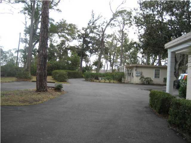 EDGEWATER - Residential Lease