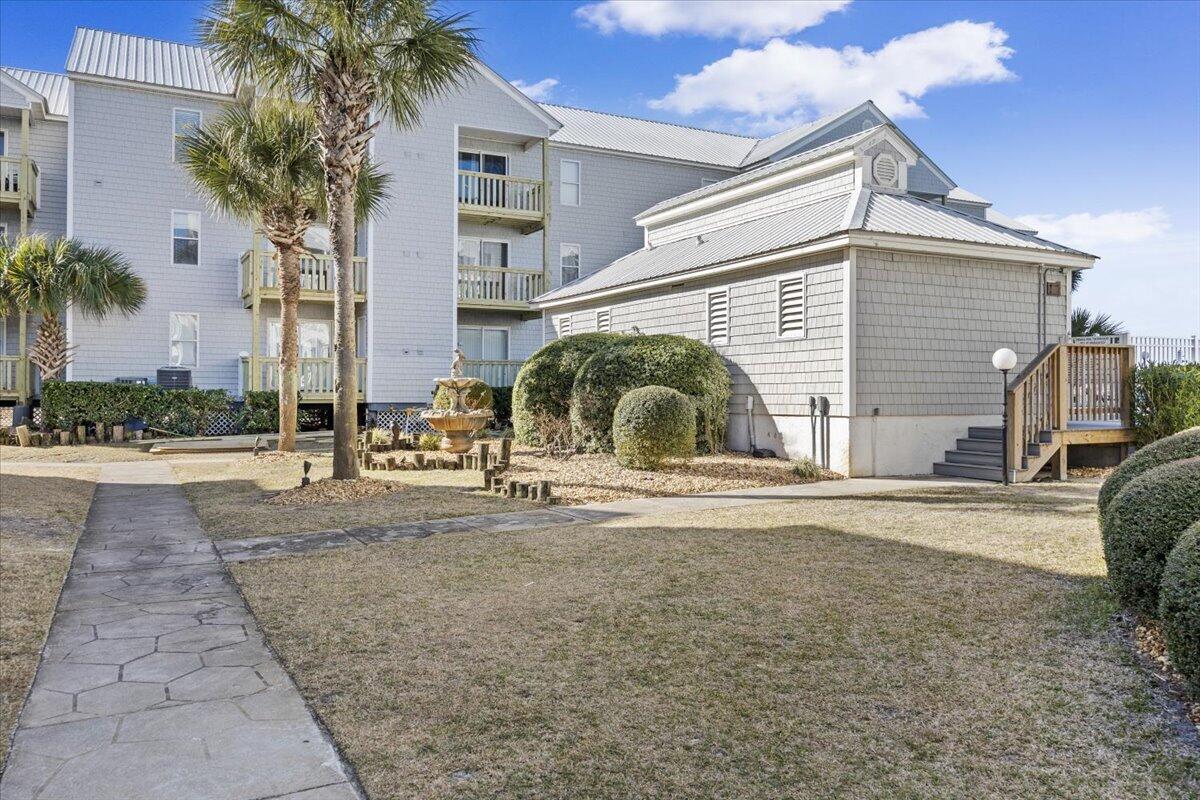 HERMITAGE CONDOMINIUM - Residential