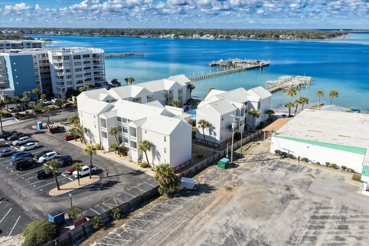 HERMITAGE CONDOMINIUM - Residential