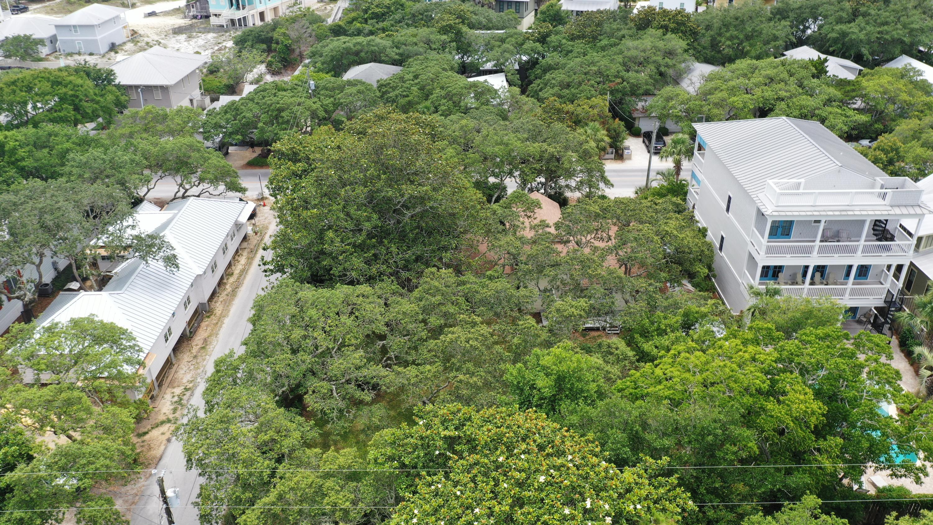 GRAYTON BEACH - Residential