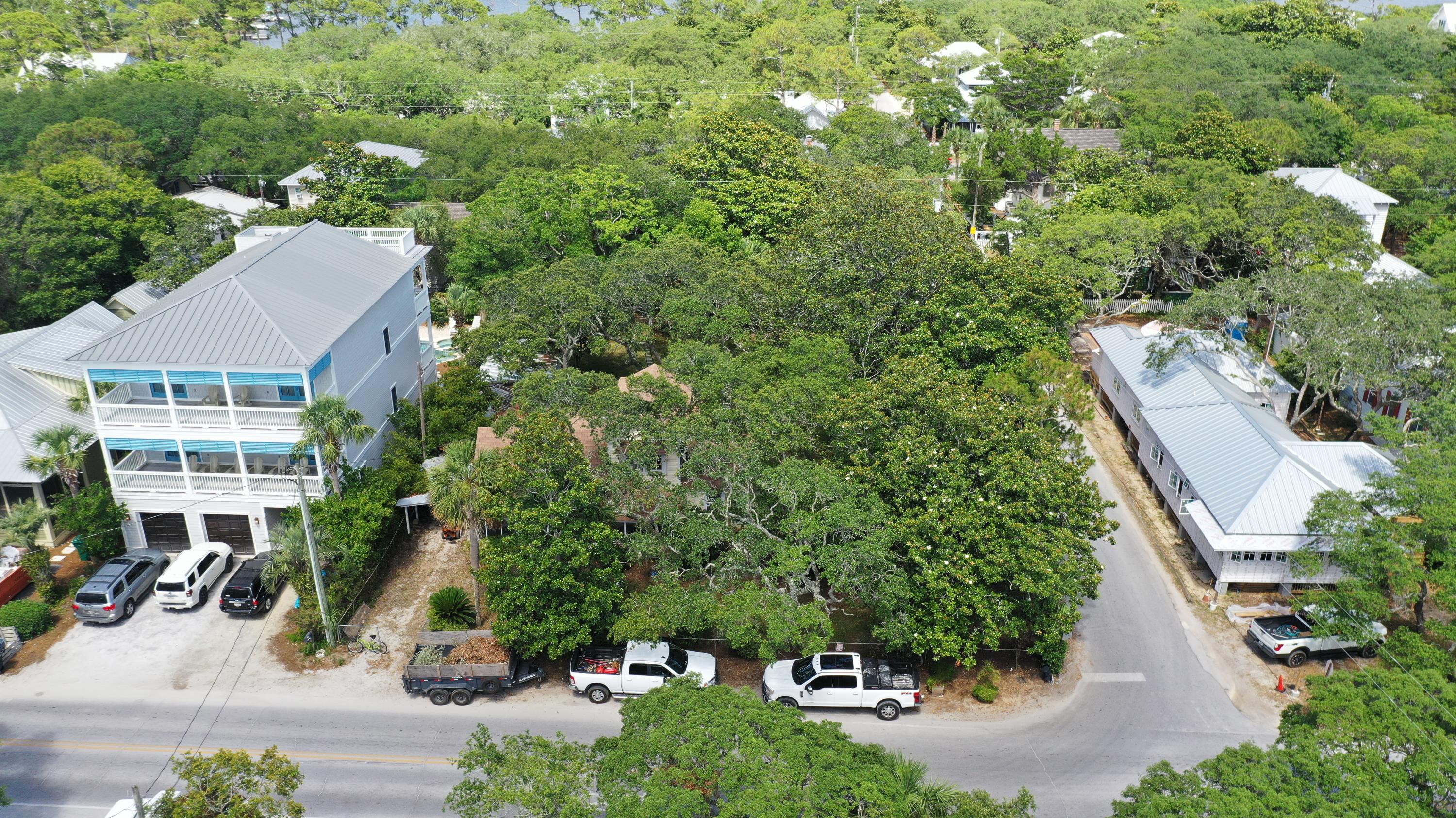 GRAYTON BEACH - Residential